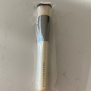 Chantecaille Buff and Blur Brush